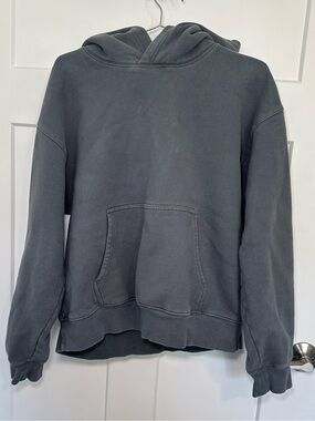 TNA Hoodie in Echo Gray